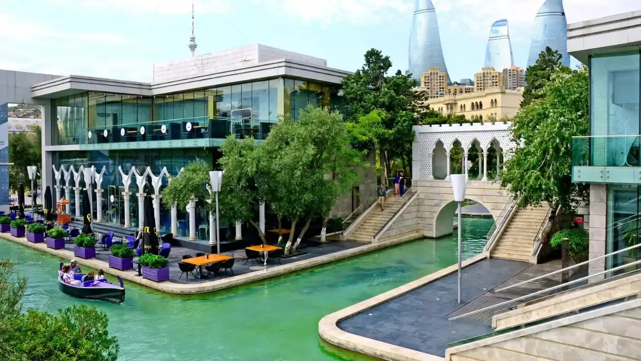 السياحة في باكو